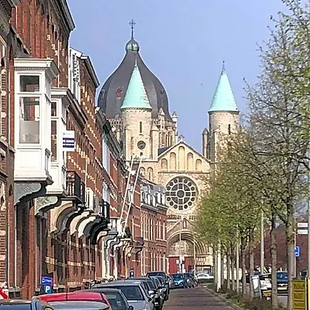 Chez Helene Luxury Gasthof Maastricht